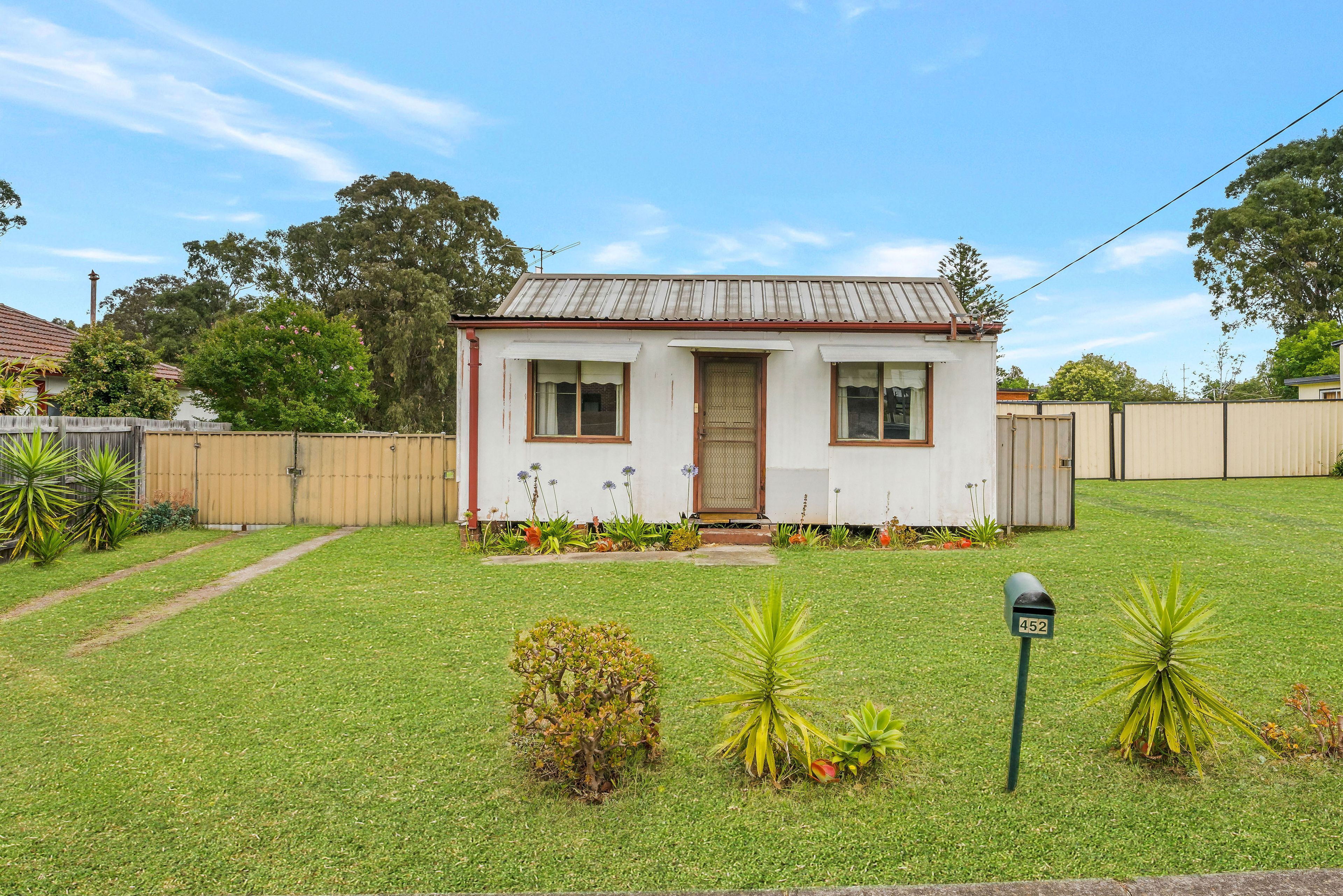 452 CABRAMATTA RD WEST, MOUNT PRITCHARD NSW 2170, 0部屋, 0バスルーム, House