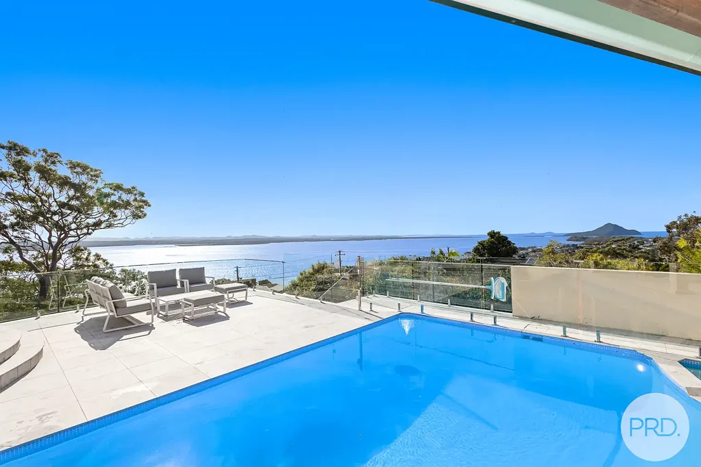 Nelson Bay 4房  Prestige Coastal Residence - Elevated Luxury with Panoramic Views