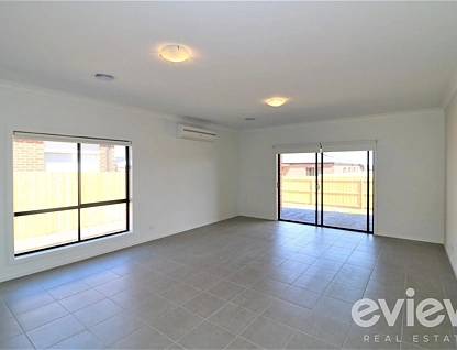 51 Snedden Street, Armstrong Creek, Geelong, 4房, 2浴, House