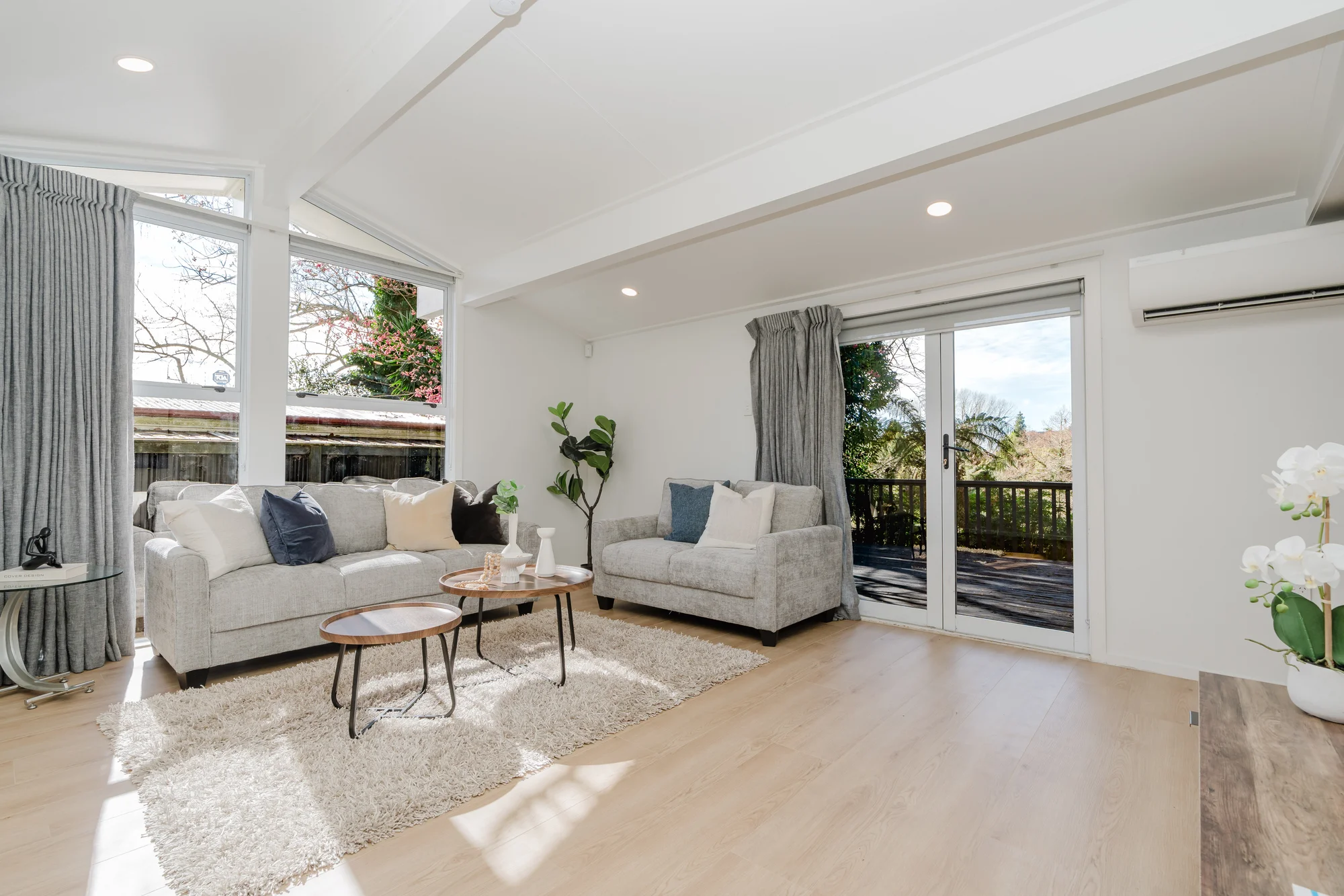 8 Fleming Place, Chedworth, Hamilton, Waikato, 5 Schlafzimmer, 2 Badezimmer, House