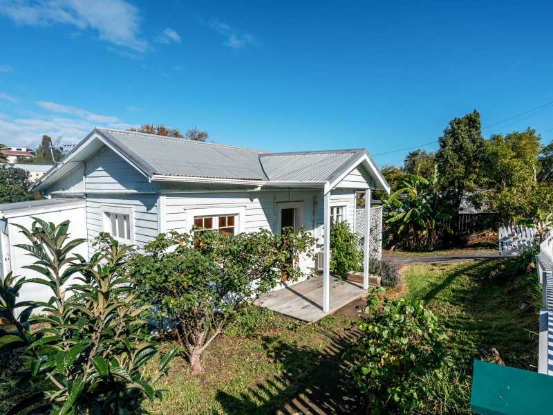 24 Hamilton Road, Surfdale, Auckland, 2 habitaciones, 1 baños