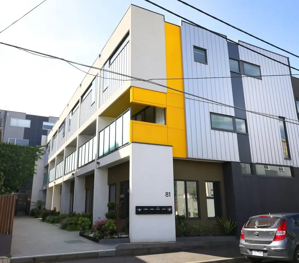 Perfectly located stylish 2 bedroom home