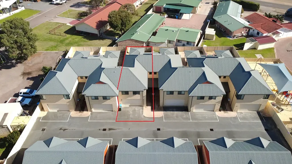 Esperance 3房  Town Central Complex Living