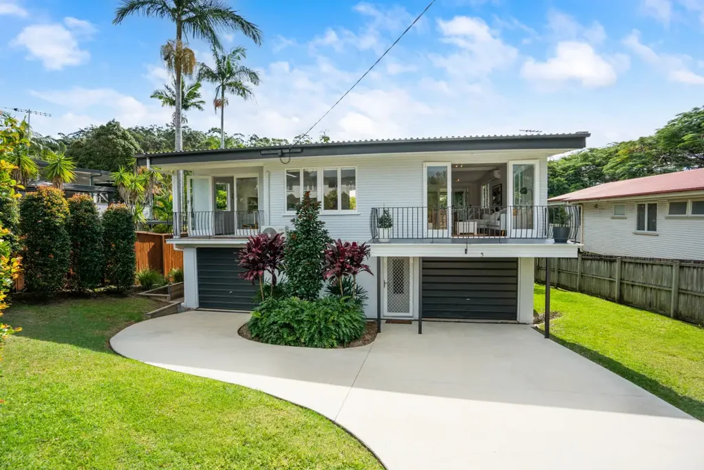 5 Waitara Street, Chermside West, QLD 4032
