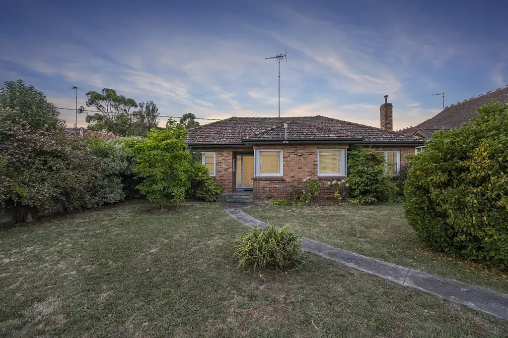 Lake Wendouree 3غرفة نوم Endless Potential in a Blue-Chip Lake Wendouree Location