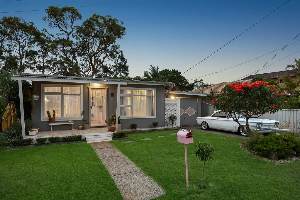 11 Collendina Road, Gwandalan, NSW 2259