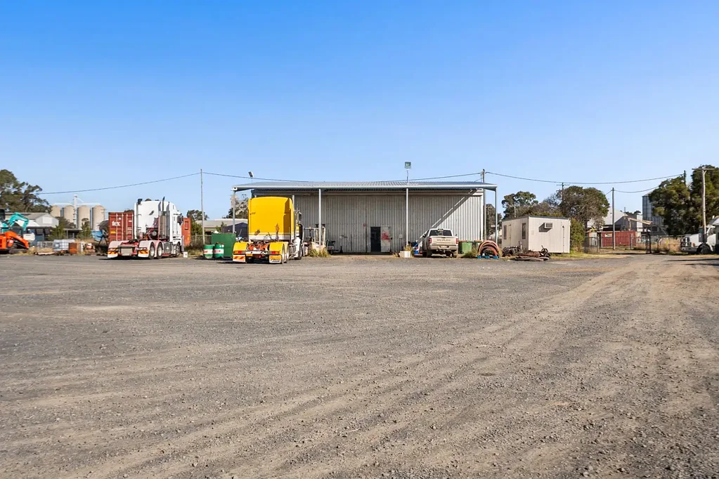 Oakey Substantial Industrial Holding - Ready to Operate - Oakey QLD