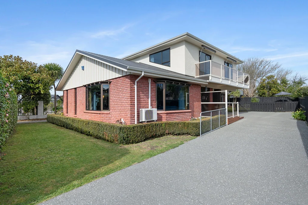 Burwood 5 Slaapkamer A Home With Room for Everyone