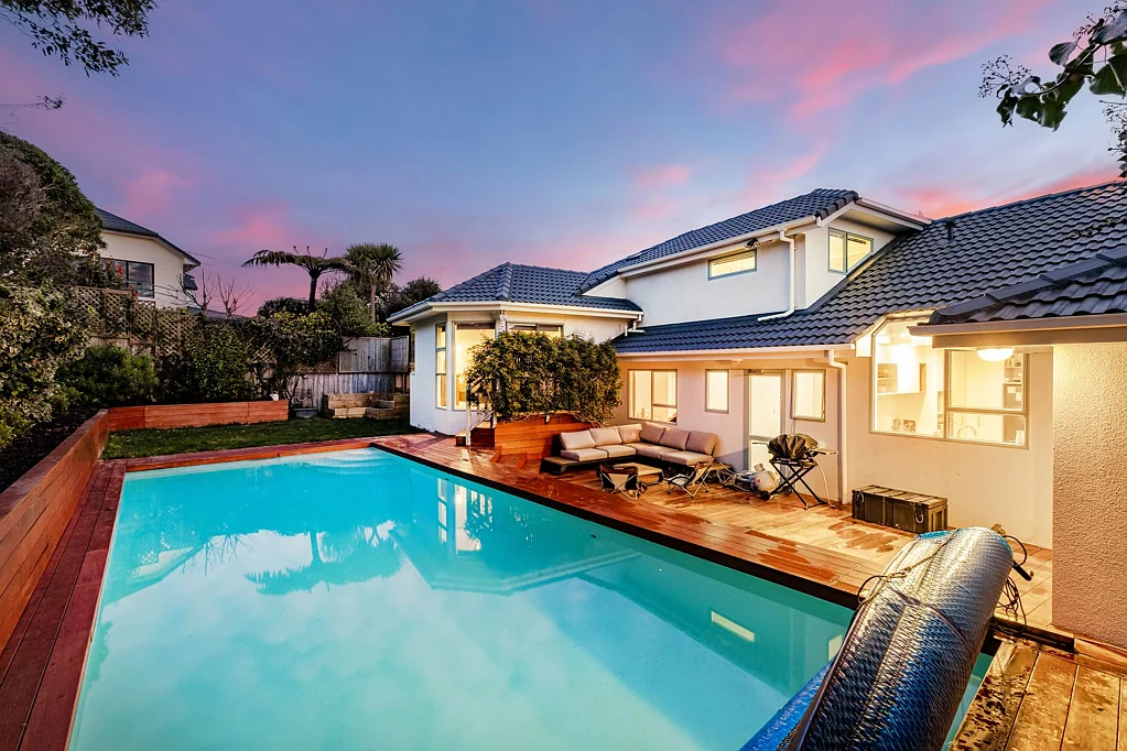10 Portage Place, Whitby, Porirua, Wellington