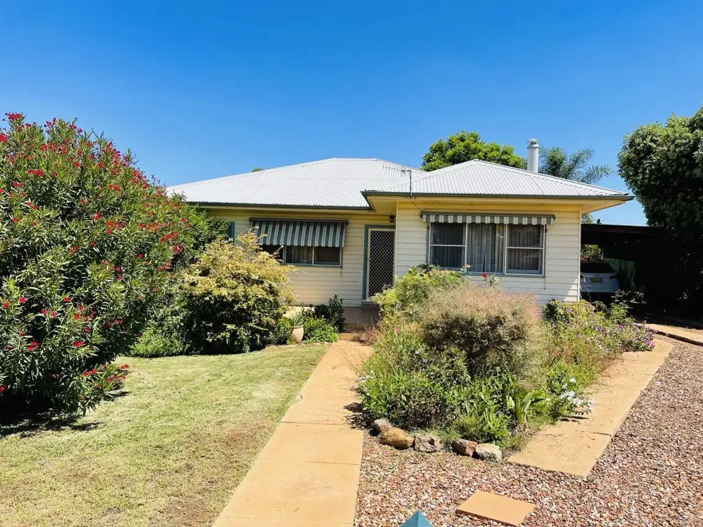Ray White Real Estate Condobolin