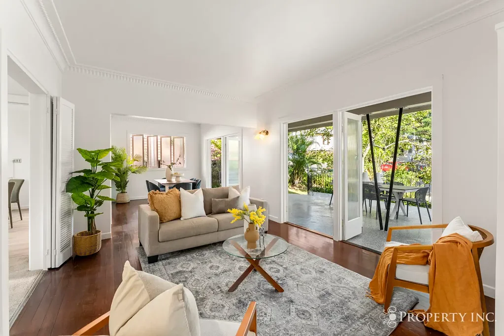11 Marly Street, Highgate Hill, QLD 4101
