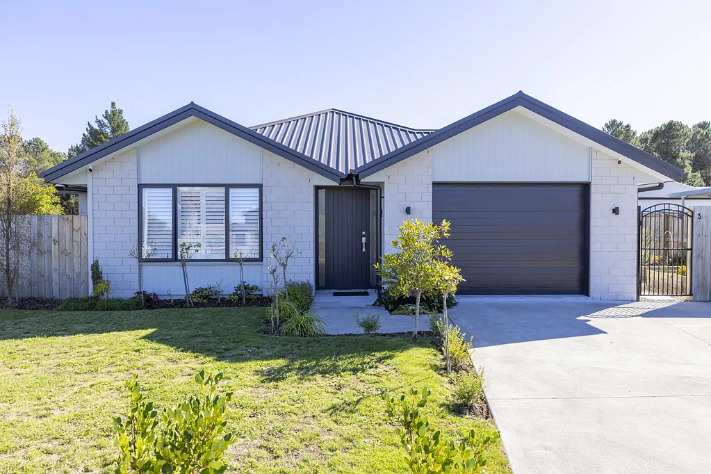 Motuoapa 3 Bedroom URGENT SALE!! All offers considered!!