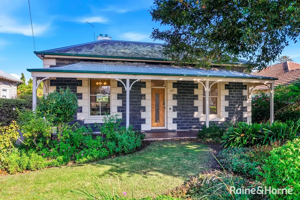 57 Melbourne Road, Williamstown, VIC 3016