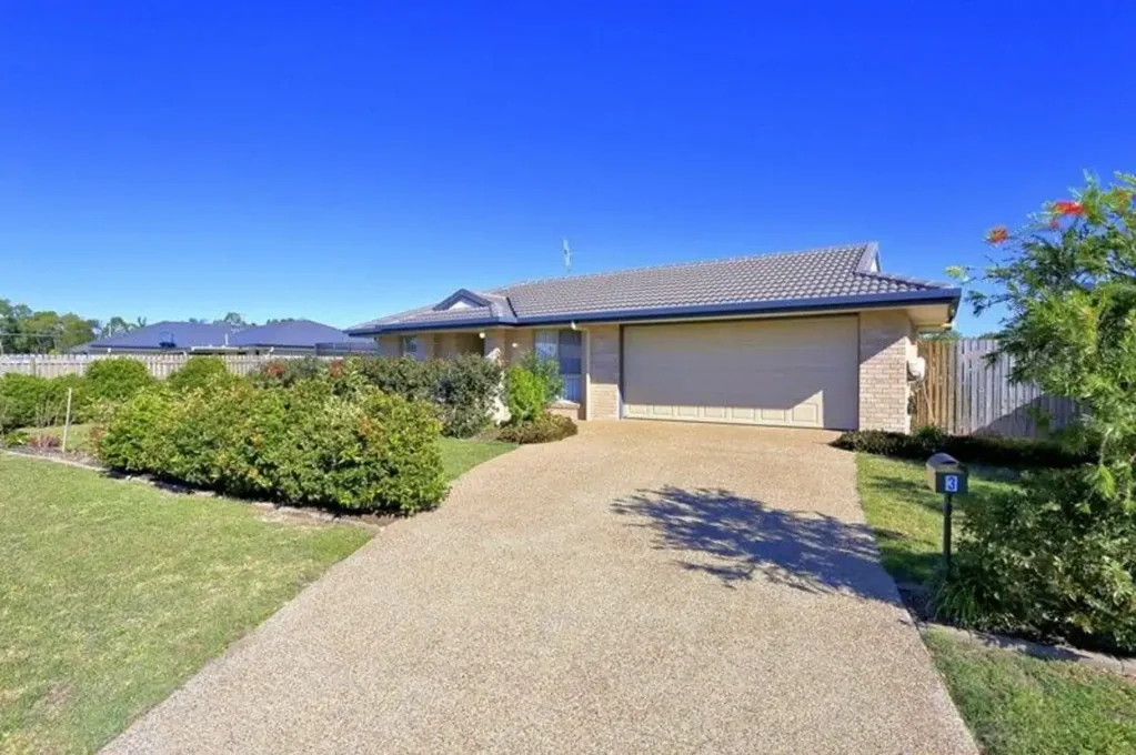 3 Bedroom Home Close to Beach! 🏡🔑