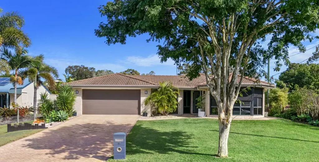 19 Beacon Road, Booral, QLD 4655