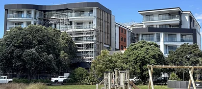 烂尾八年！奥克兰开发项目爆出 7170 万纽币巨额债务