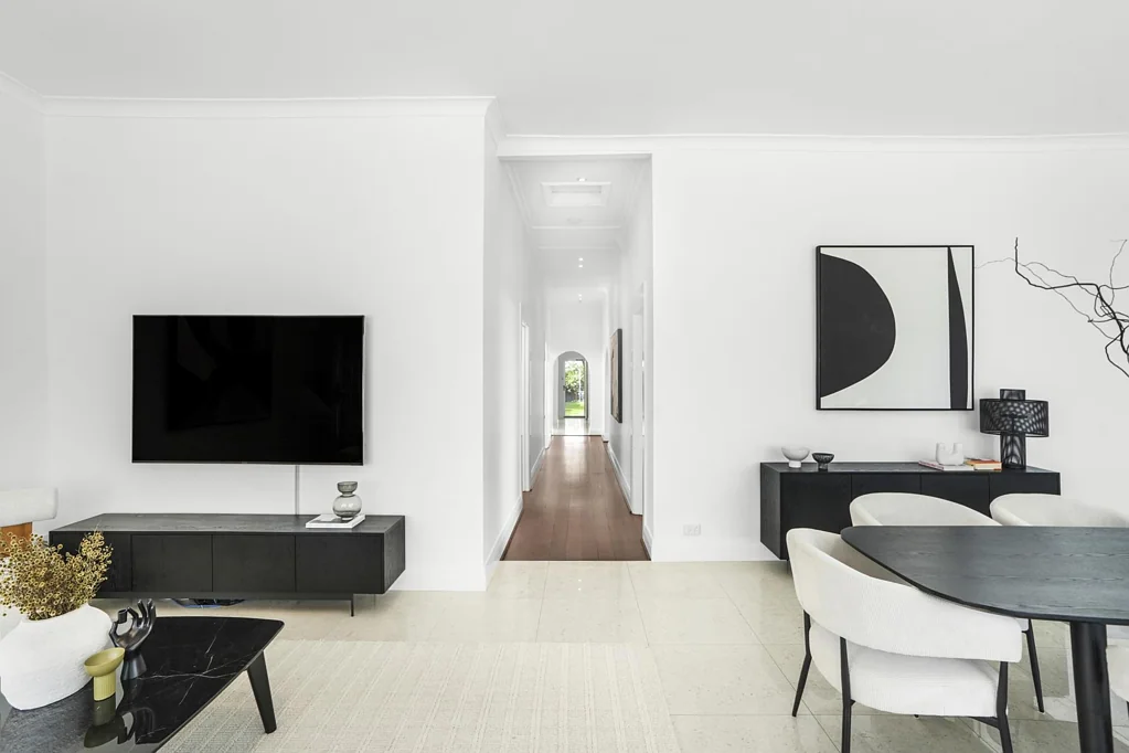 North Perth 4બેડરૂમ RESORT STYLE