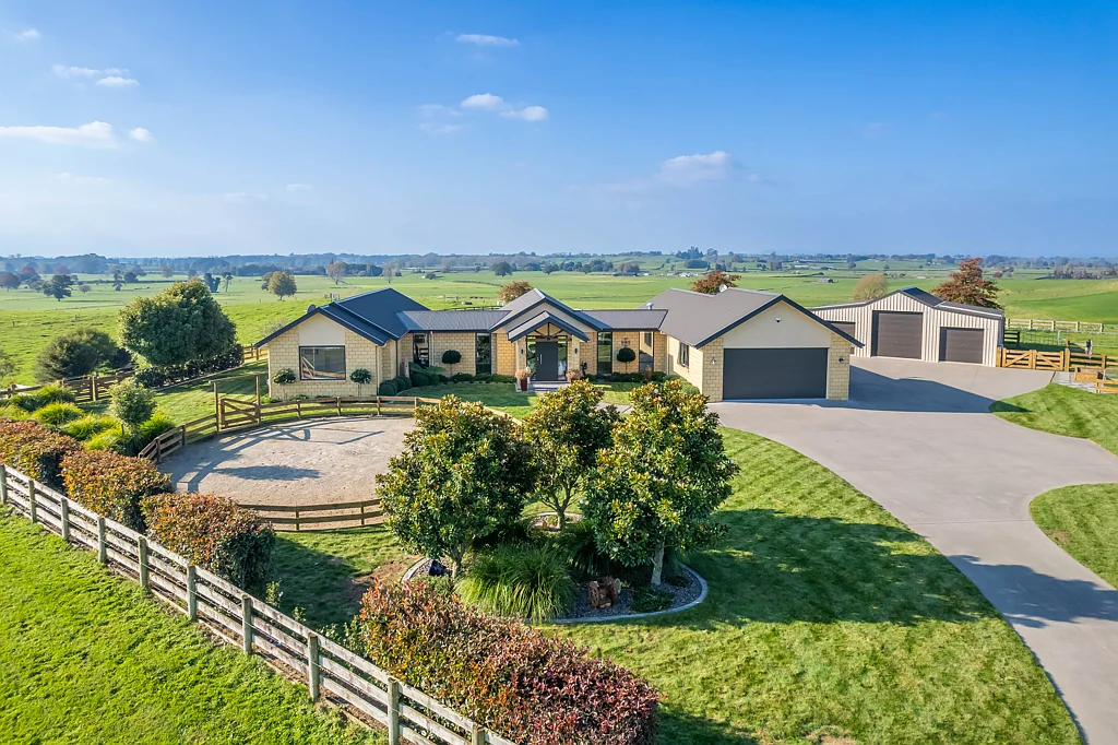 222 Meadway Road, Ngahinapouri, Waipa, Waikato