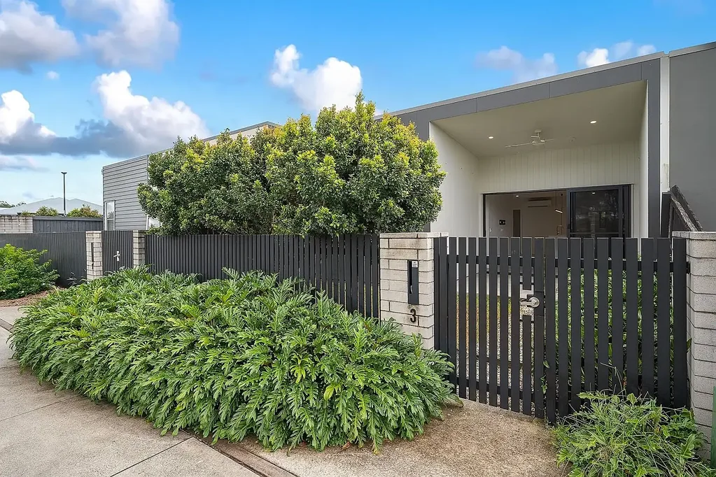 3 Broadleaf Walk, Palmview, QLD 4553