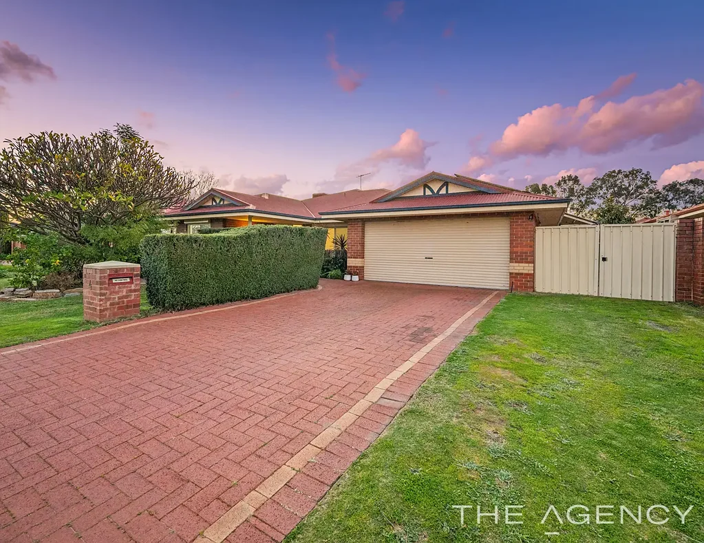 Canning Vale 4房  Classic Canning Vale Living - 4 Browallia Close, Canning Vale