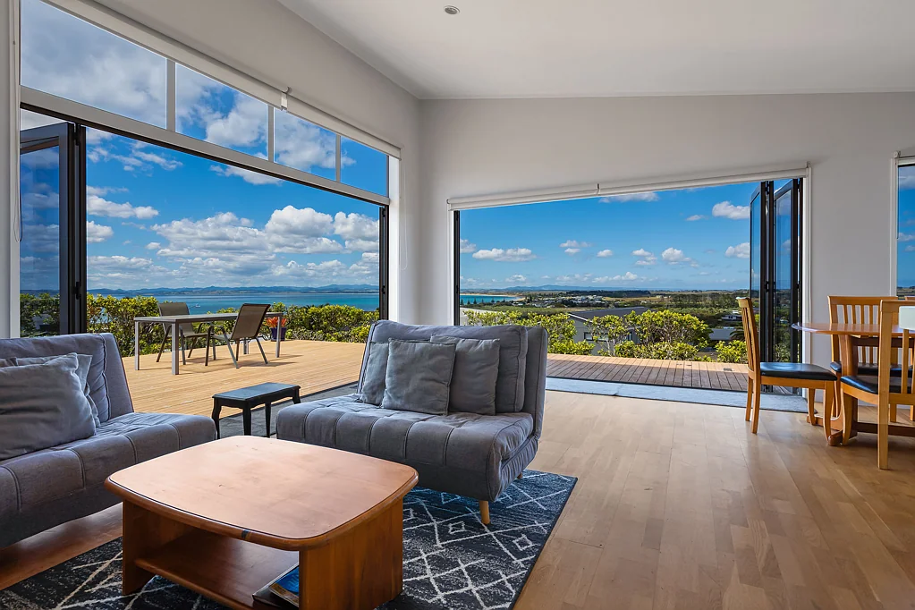 Karikari Peninsula 4房  Beautiful Sea Views , Beautiful Modern House