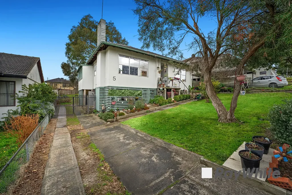Doveton 3Kwarto Golden Opportunity - NEST OR INVEST !!!