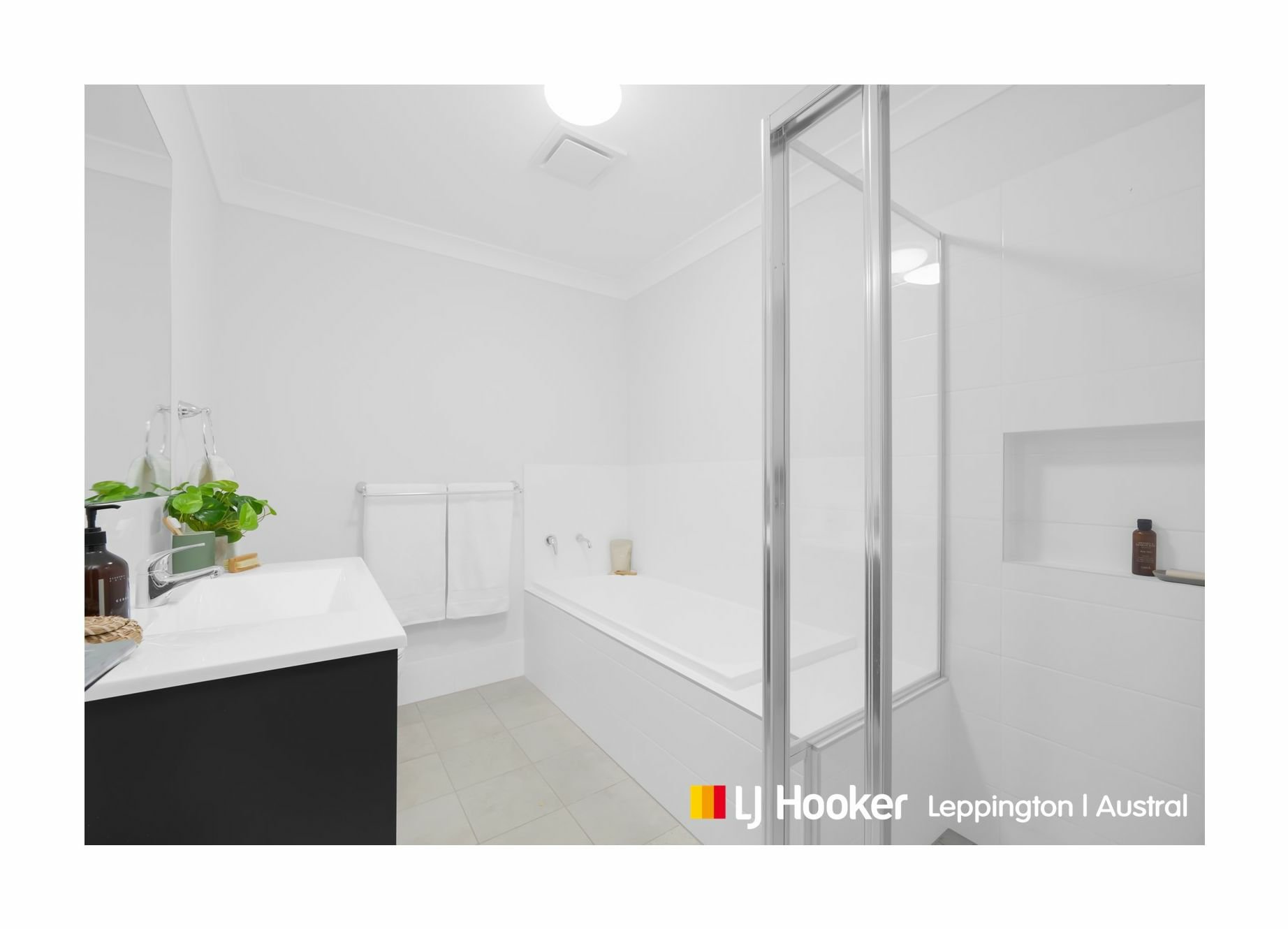 34 CARPATHIAN RD, AUSTRAL NSW 2179, 0 Schlafzimmer, 0 Badezimmer, House