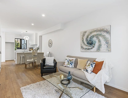 5/101 Botany Road, Botany Downs, Manukau City, 2 ਕਮਰੇ, 2 ਬਾਥਰੂਮ, House