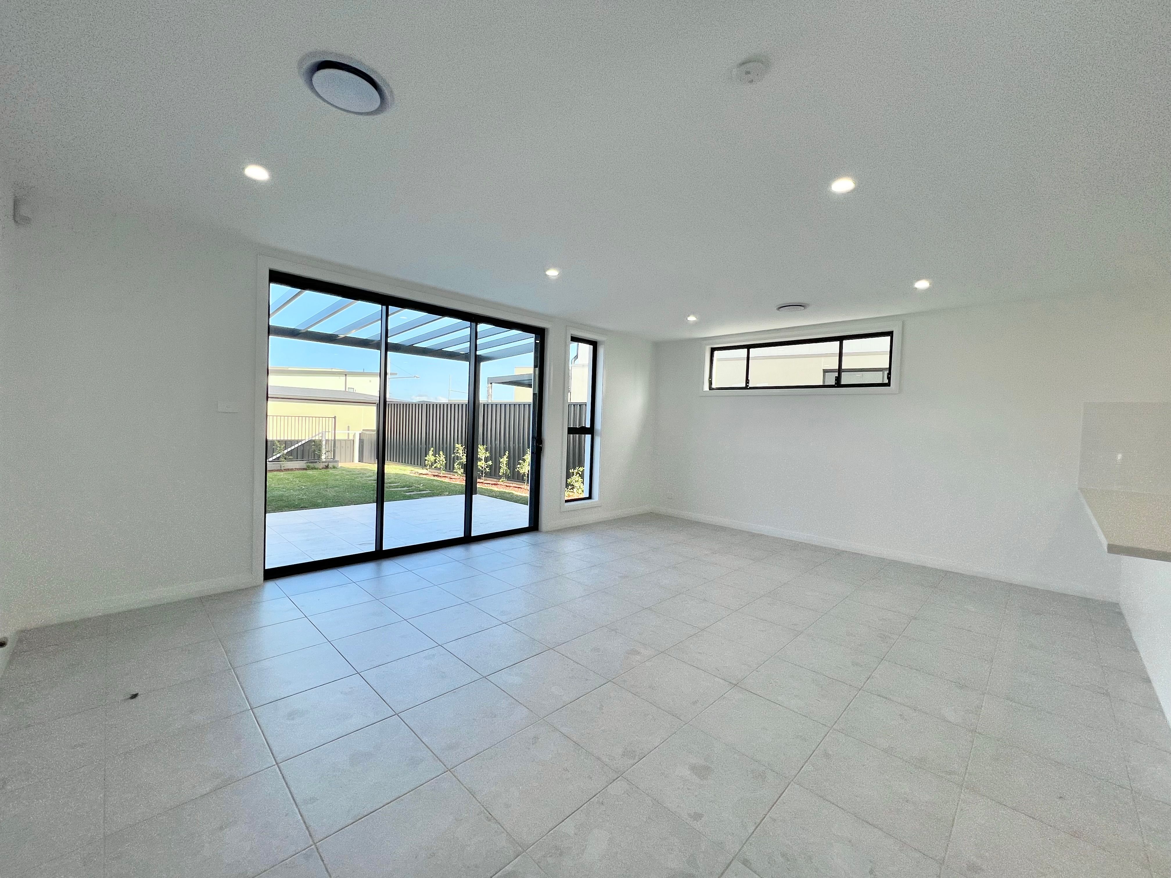 40 WILLMINGTON LOOP, ORAN PARK NSW 2570, 0 habitaciones, 0 baños, House