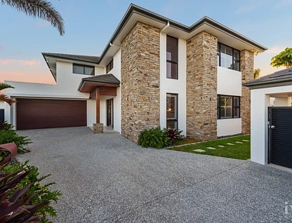 61 Knightsbridge Parade East, Paradise Point, Gold Coast, 5部屋, 4バスルーム, House