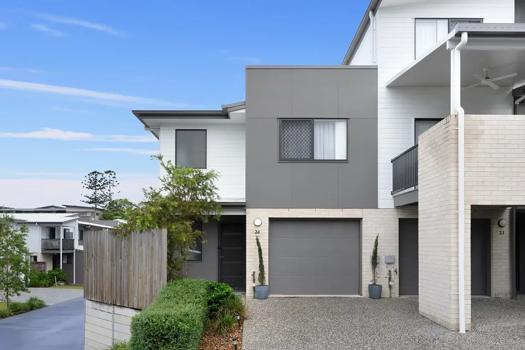 Everton Hills 3ห้องนอน AUCTION THIS WEEKEND - MUST BE SOLD!!
