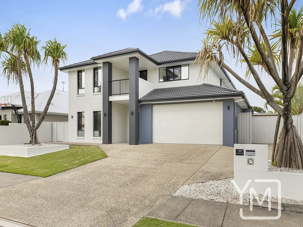 33 Whitehaven Way, Pelican Waters, QLD 4551