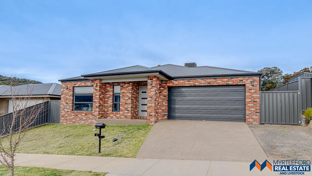 9 Victoria Drive, Myrtleford, VIC 3737