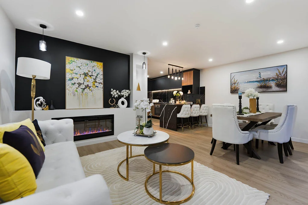 Flat Bush 4Zimmer Spacious & Stylish Family Home in Top Spot