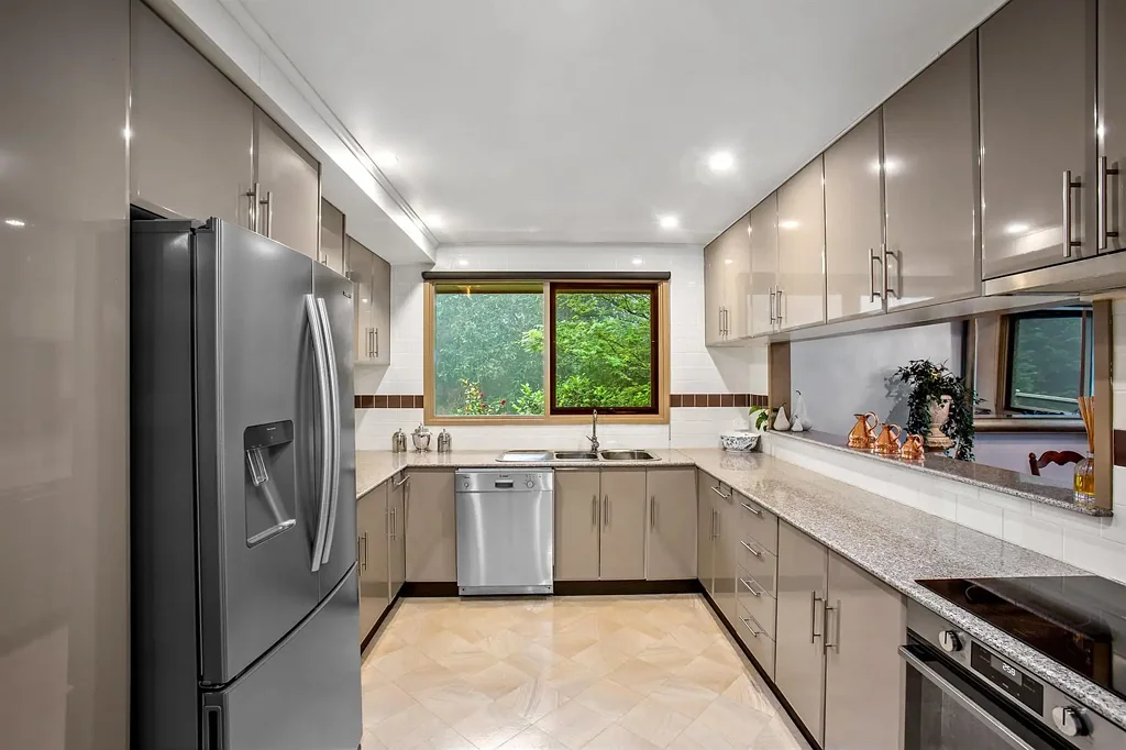 Bundanoon 3房  Low maintenance living with lovely outlook