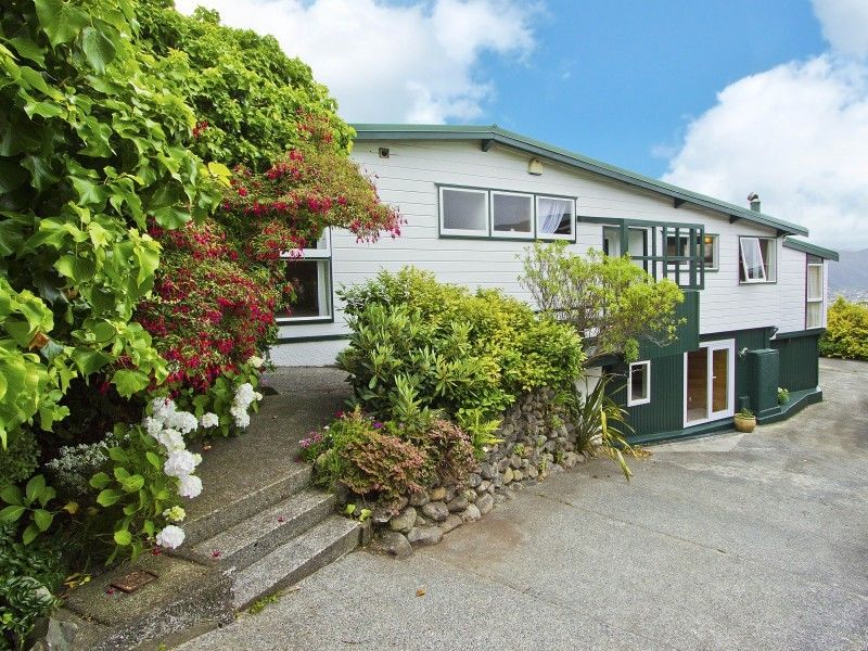 110 Tirohanga Road, Tirohanga, Lower Hutt, 5 chambres, 0 salles de bain