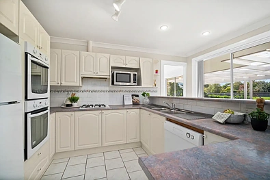 31 Linden Way, Bowral, NSW 2576, 4 Bedrooms, 2 Bathrooms, House