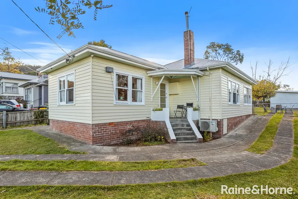 14 Seaview Avenue, Taroona, TAS 7053