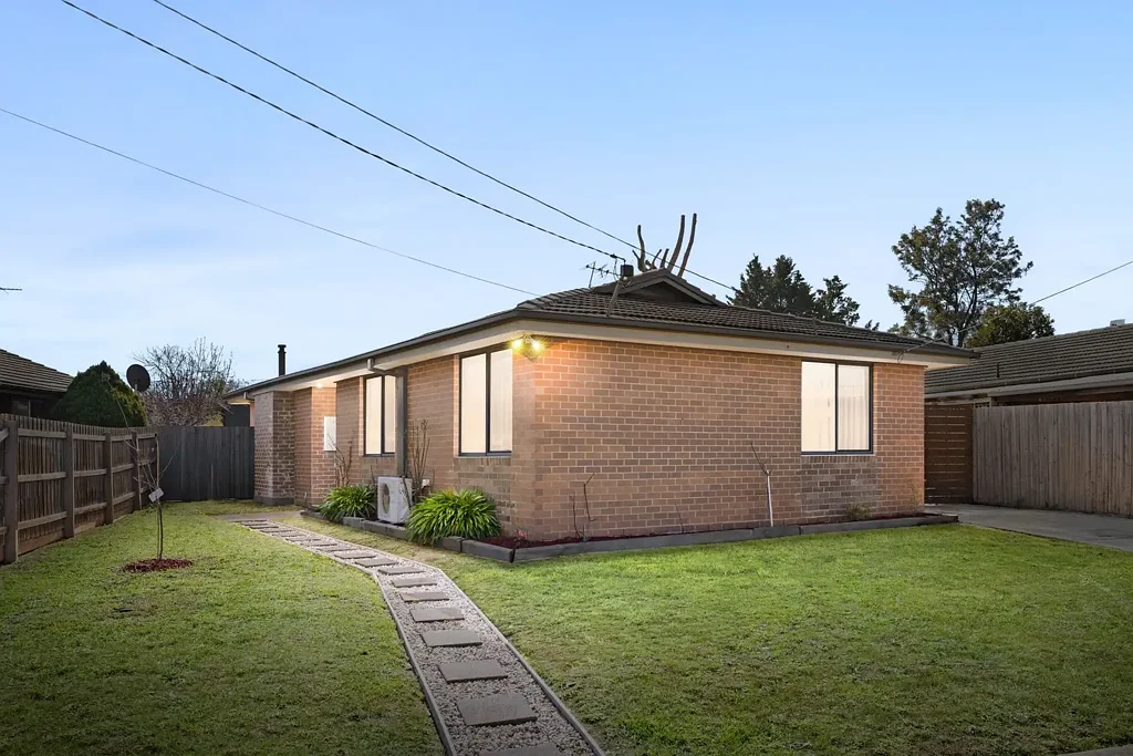 Werribee 3બેડરૂમ Modern Comfort on a Spacious Block