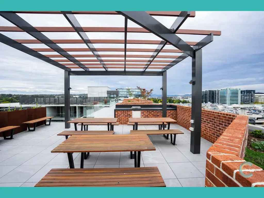Modern Apartment at SOL – Live Where You Love