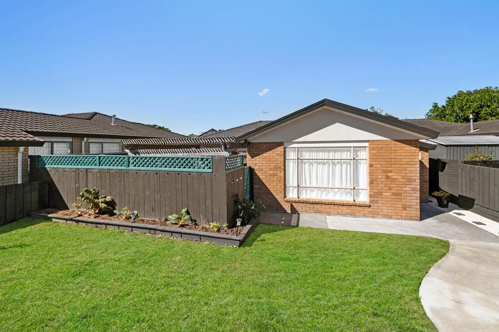 1B Charlenne Close, Ranui, Waitakere City, Auckland