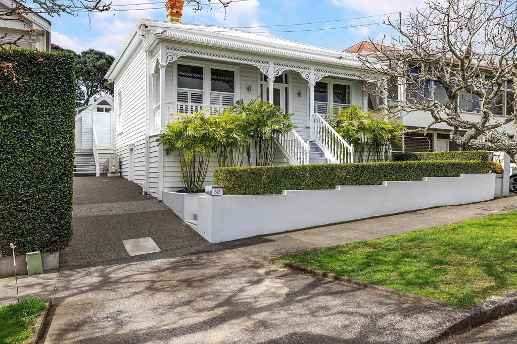 Ponsonby 3 Slaapkamer Character, space & something extra