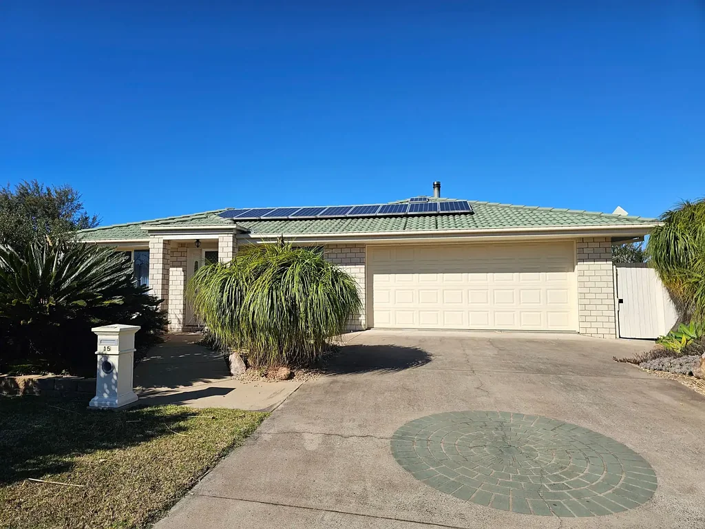 15 Vicky Avenue, Crows Nest, QLD 4355