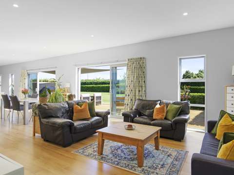 Darfield Trendy lifestyle, sought-after location