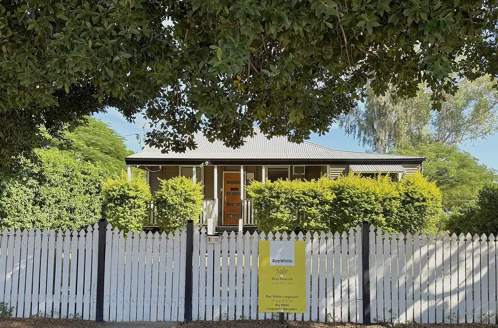 167 Crane Street, Longreach, QLD 4730
