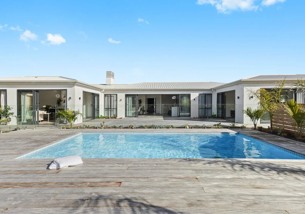 Mangawhai 4 Bedroom THE ULTIMATE LIFESTYLE ENTERTAINER