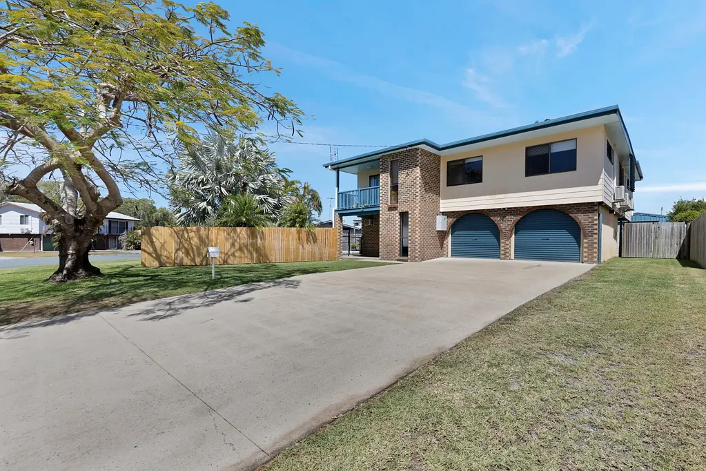 Andergrove 4房  Spacious Family Living with All the Extras