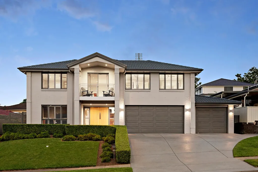 Fletcher 4ਬੈੱਡਰੂਮ High-Quality Design Matched by a Perfectly Polished Finish