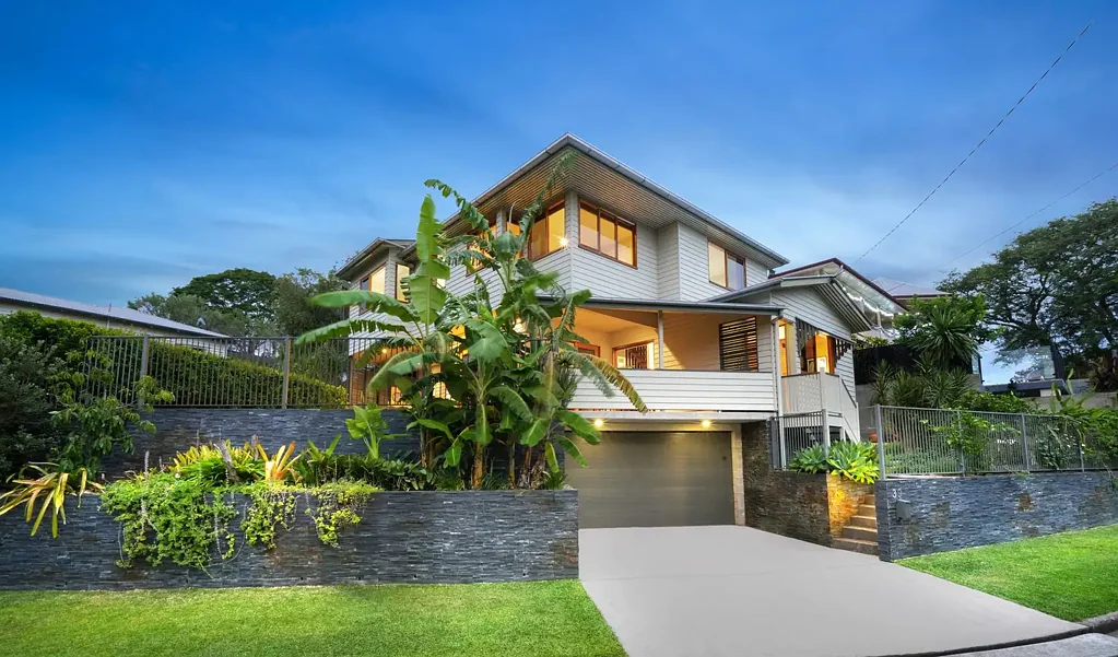 39 Corona Avenue, Ashgrove, QLD 4060