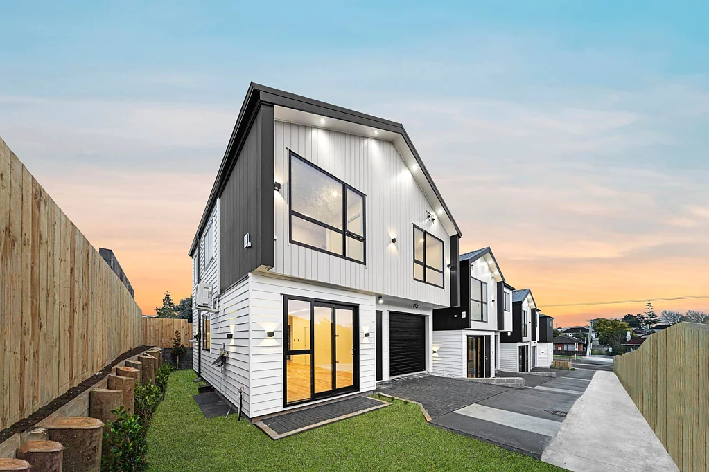 Manurewa 4房  BRAND-NEW STANDALONE HOME  4 BEDROOMS